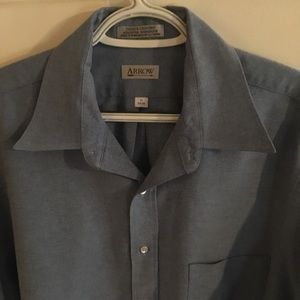 Men’s arrow button down dress shirt